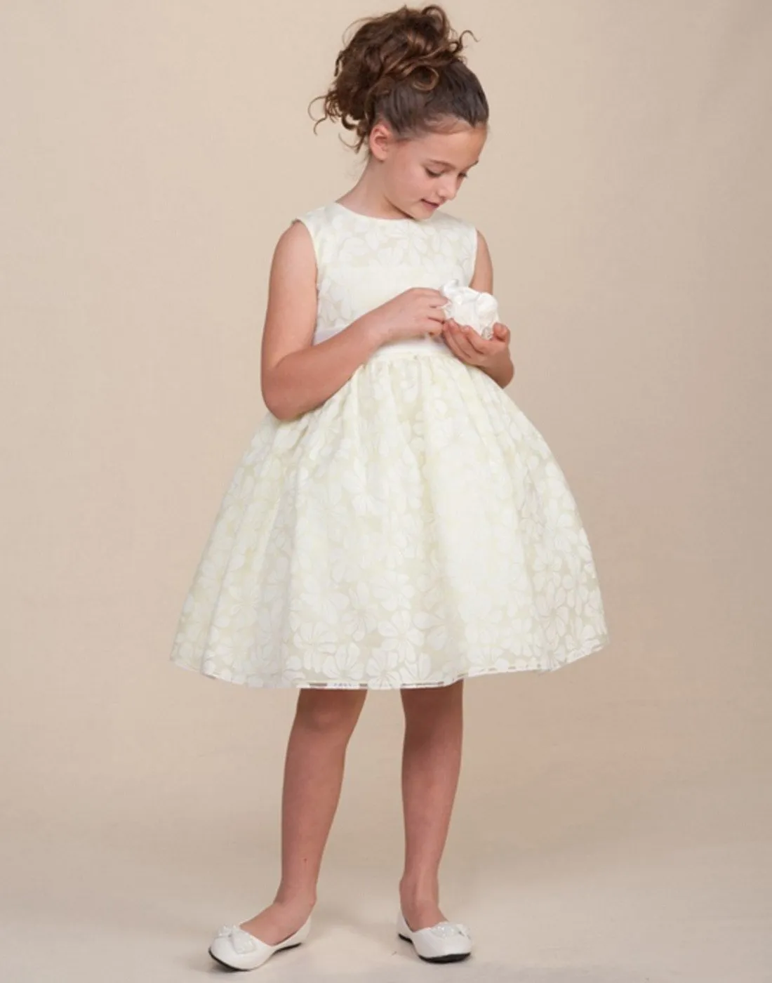 Bewitching Sleeveless Lace Flower Girl Dress - Ivory