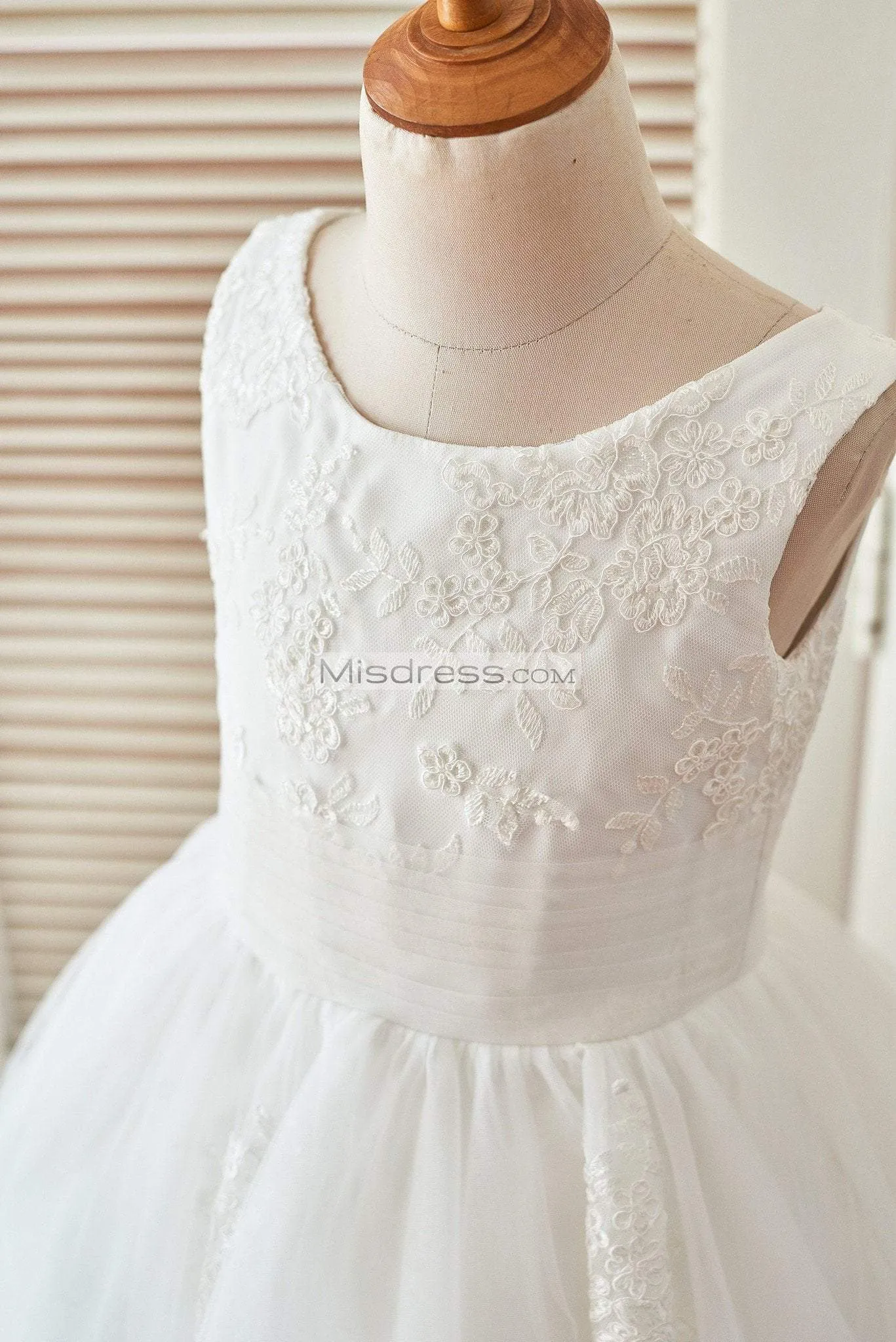 Cupcake Ivory Lace Tulle Horsehair Sleeveless Wedding Flower Girl Dress