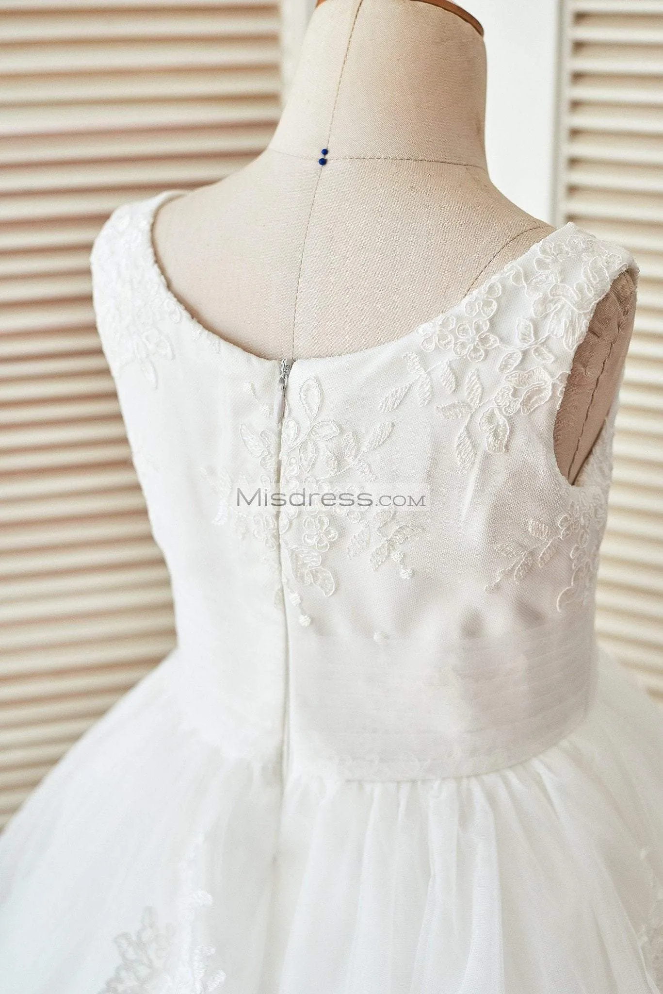 Cupcake Ivory Lace Tulle Horsehair Sleeveless Wedding Flower Girl Dress