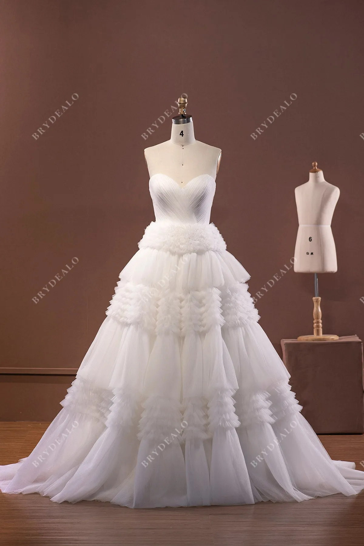 Designer Strapless Sweetheart Pleated Tulle Wedding Ball Gown