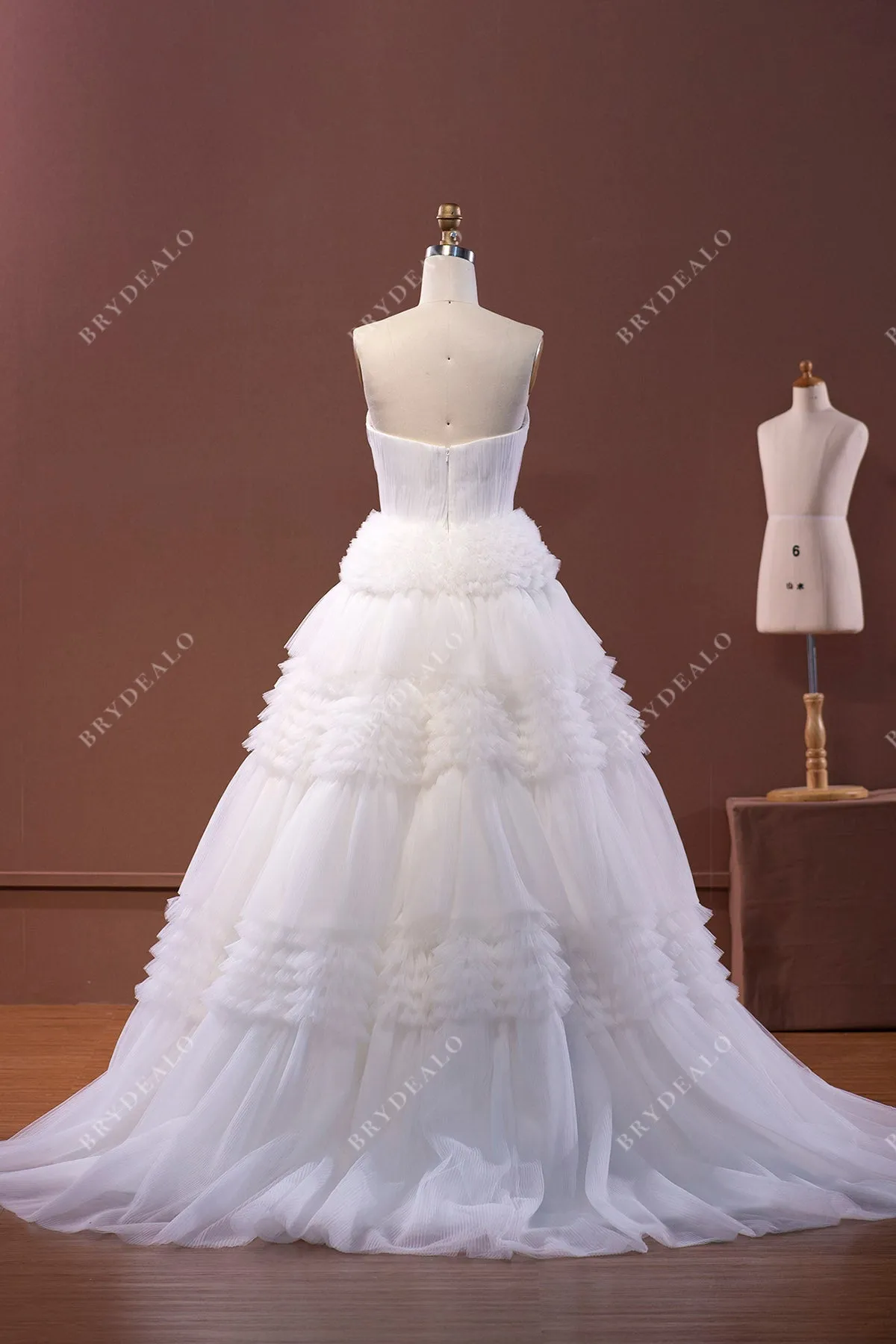 Designer Strapless Sweetheart Pleated Tulle Wedding Ball Gown