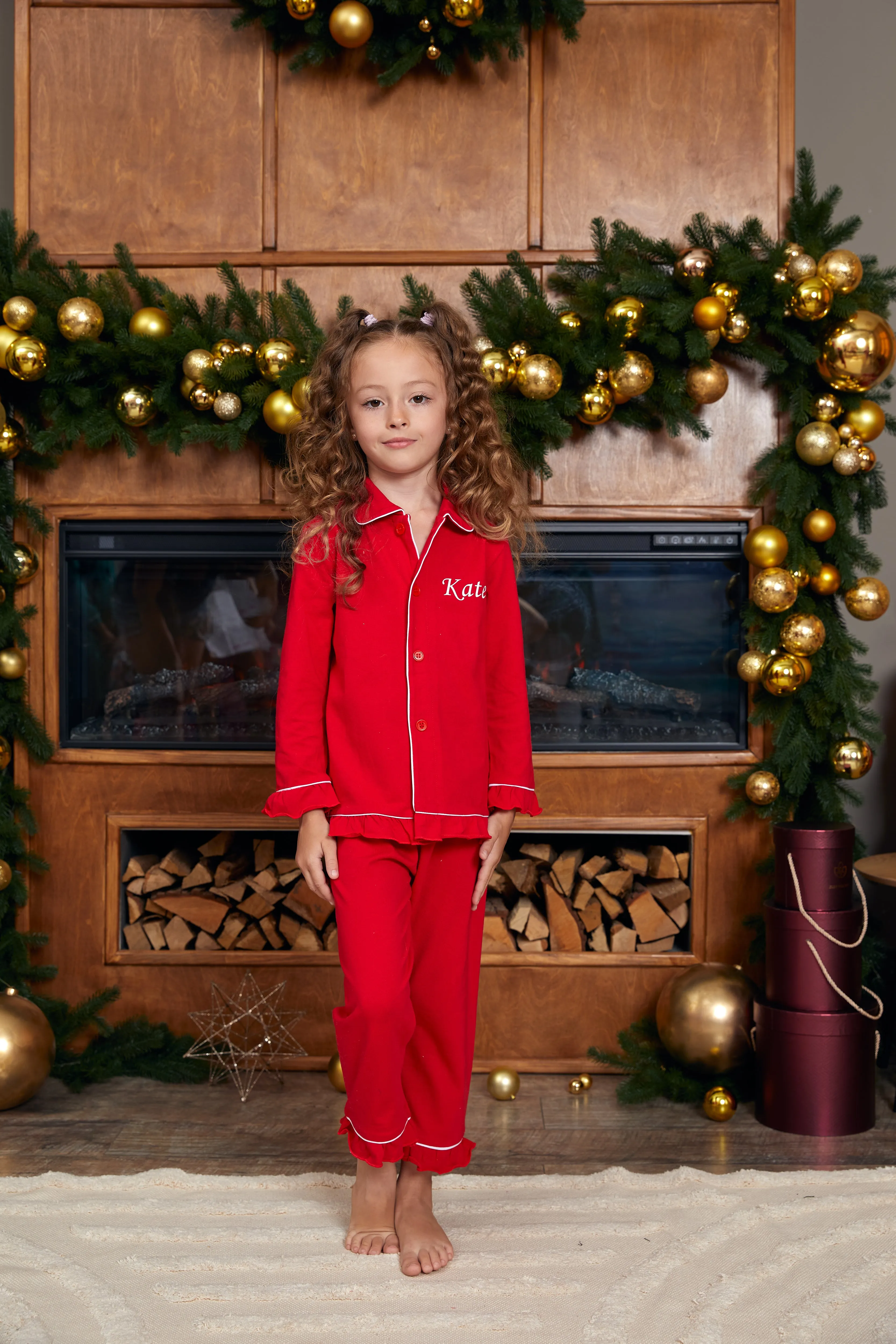 Kids Christmas Cotton Red Ruffled Pajamas for Christmas Eve with names - Alfresco