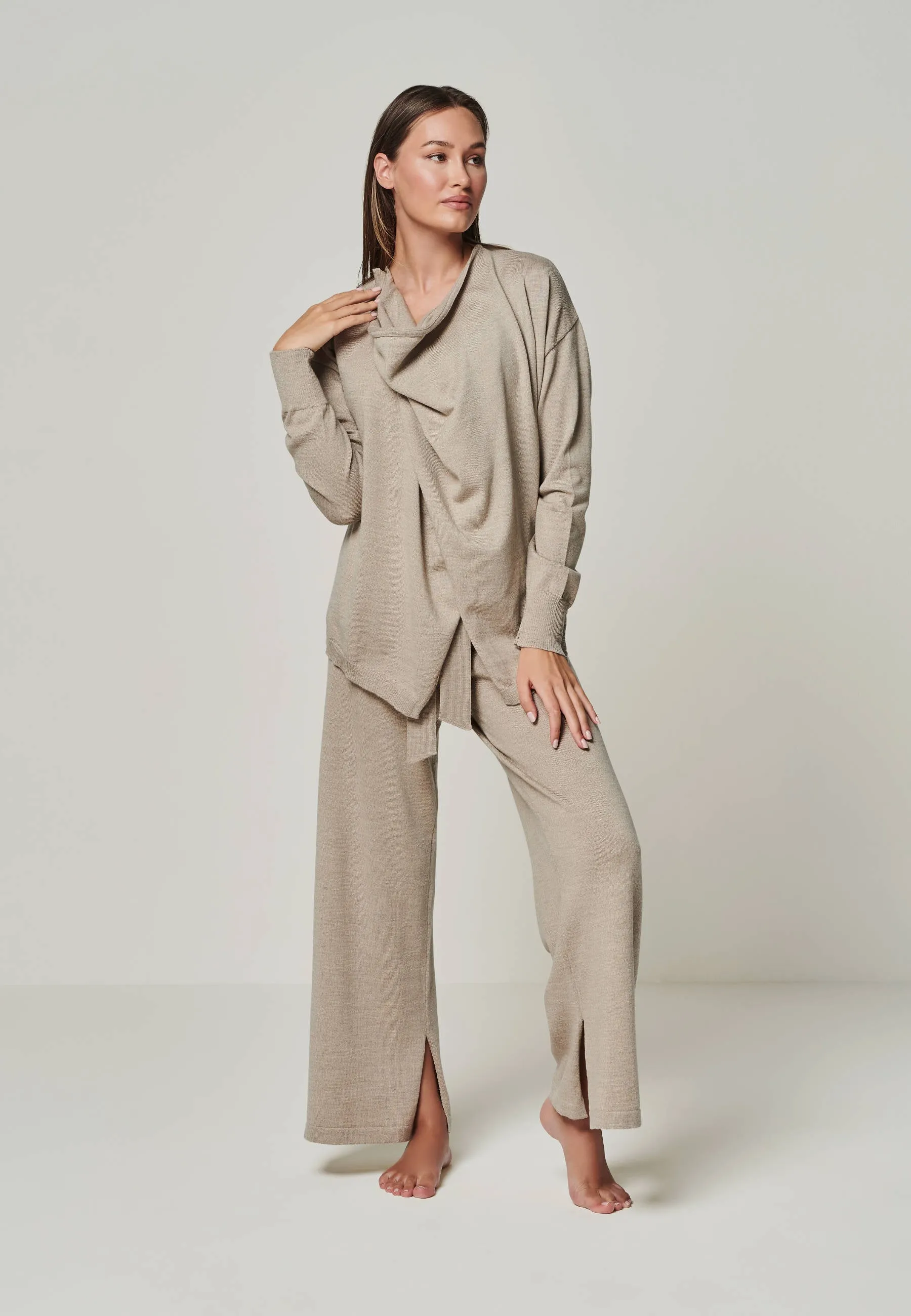 LOUNGEWEAR SET - Cardigan Bella & Top Blossom & Pants Bailey