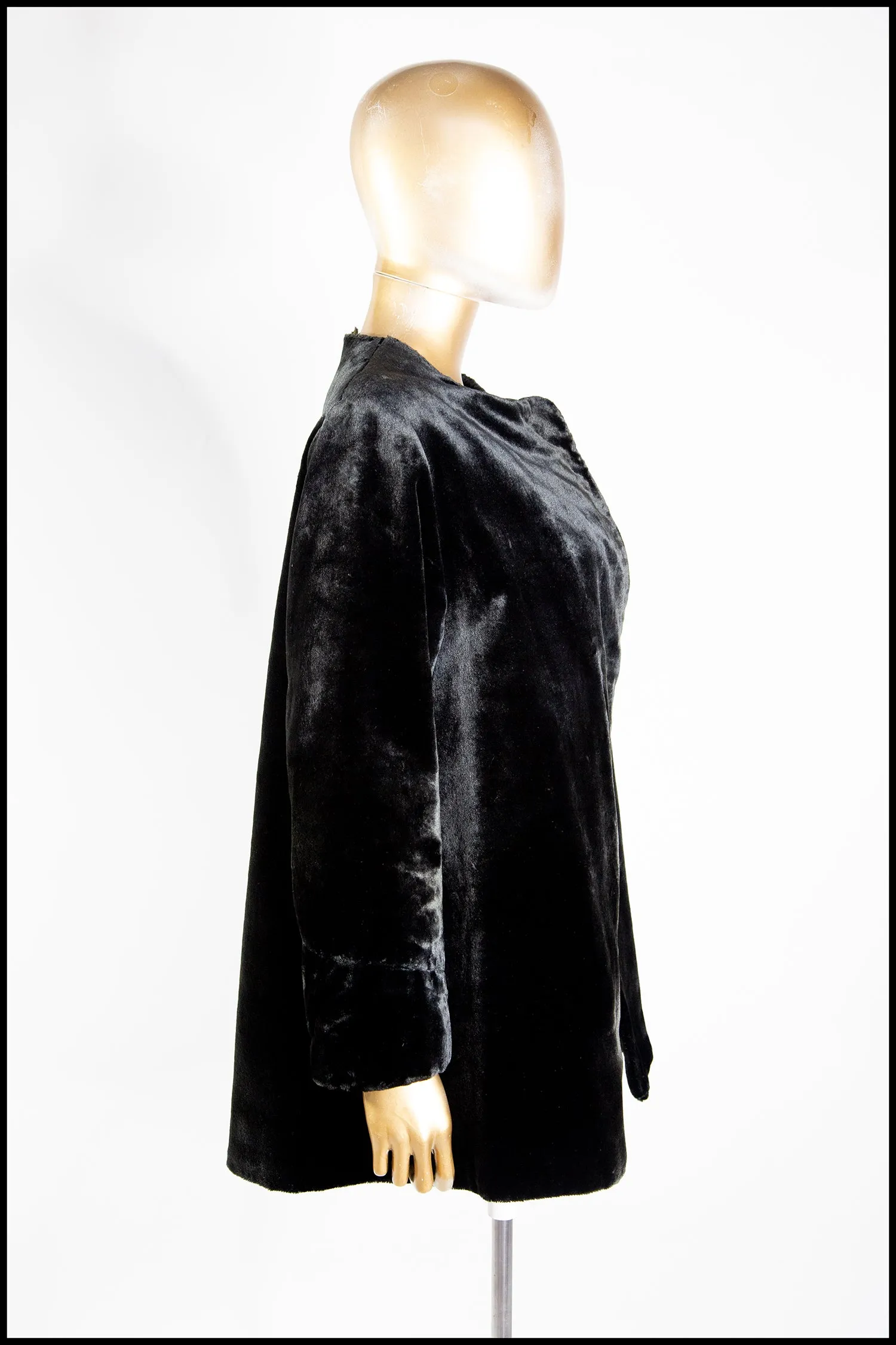 Vintage 1920s Heavy Black Velvet Coat